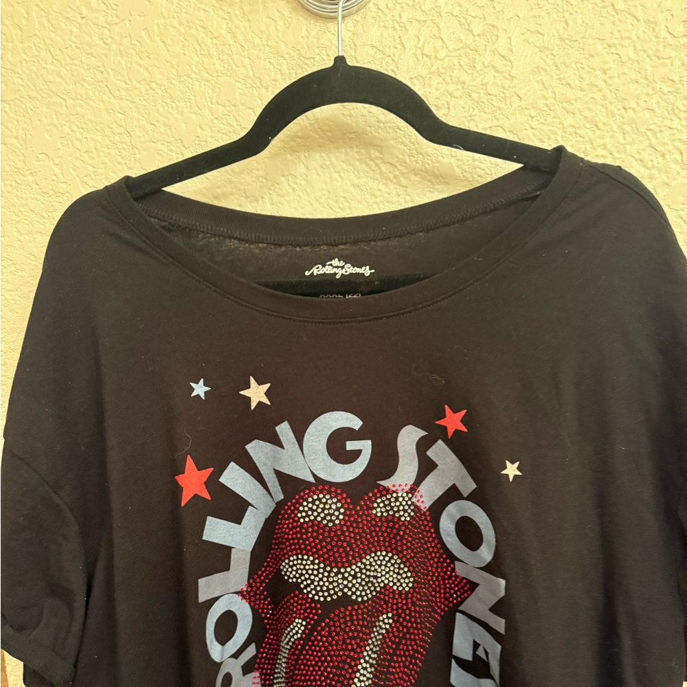 T-Shirt  Music  Glam Rock Rolling Stones Black Graphic Rhinestone. Glam and Edgy